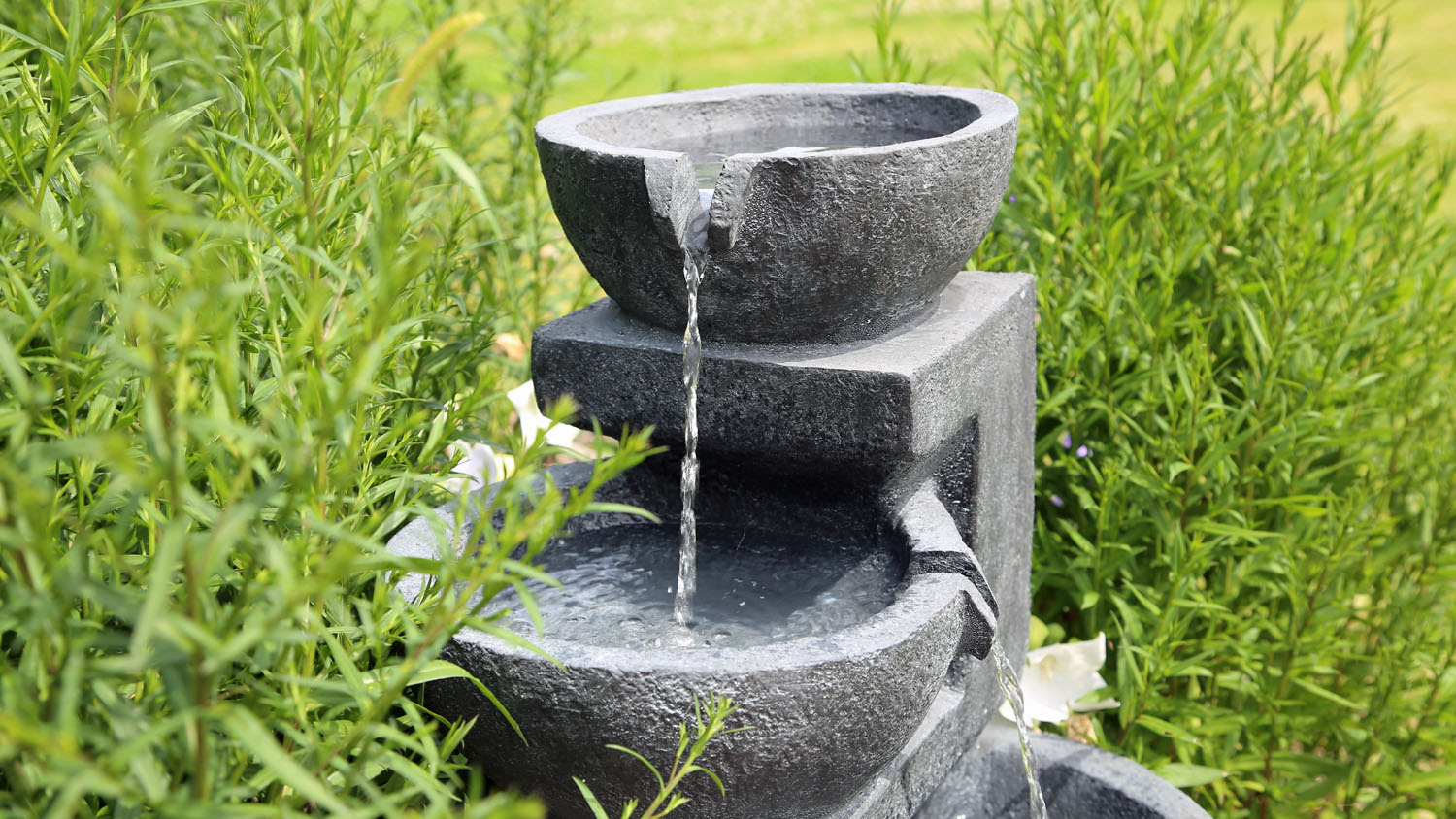 Solar Kaskaden Springbrunnen NSP12 von CLGarden