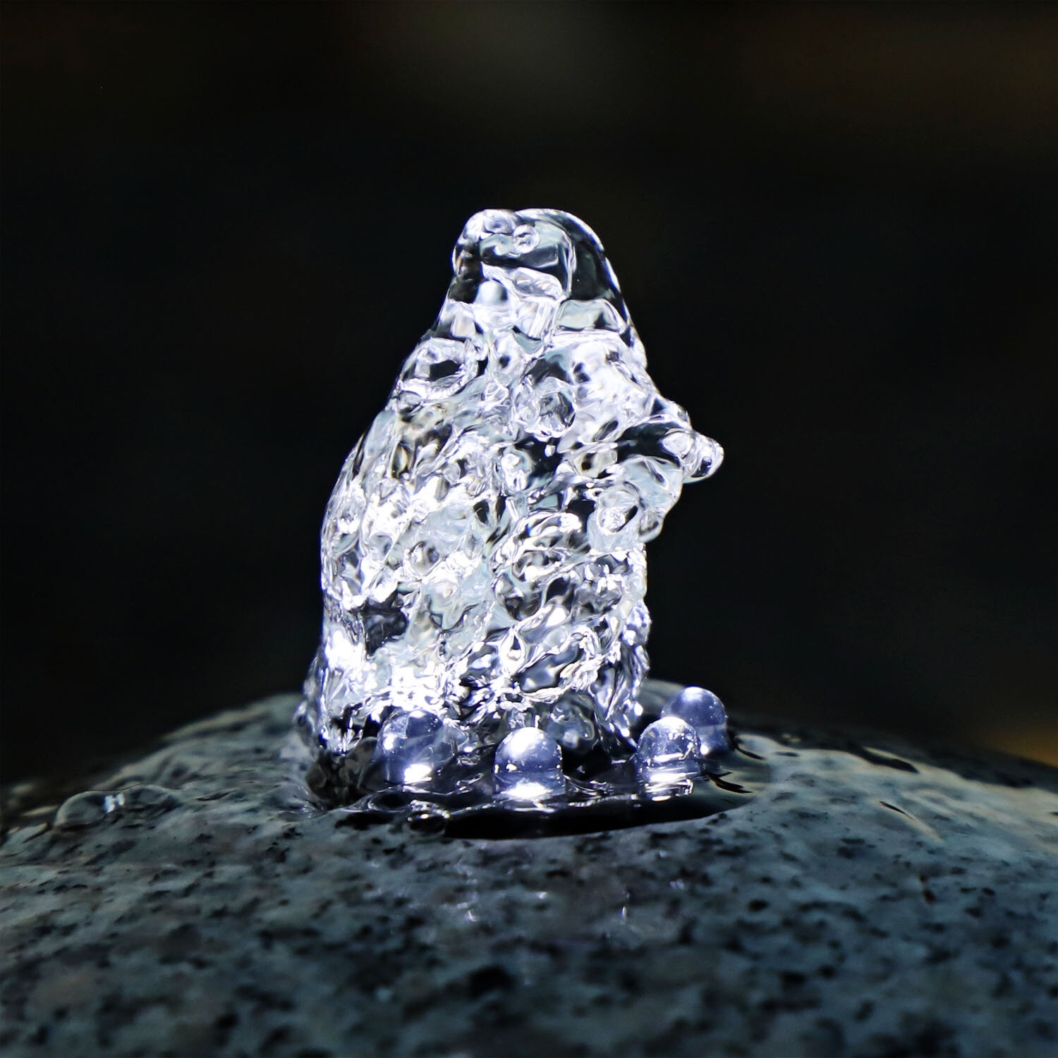 Granitkugel Brunnen mit LED Beleuchtung