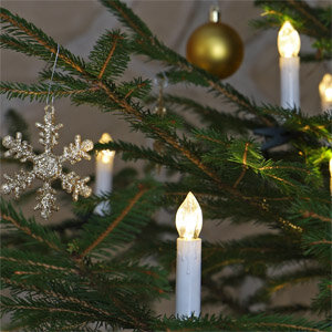 Lichterglanz am Weihnachtsbaum mit der LED Kerzenlichterkette LEDKLK40 von CLGarden
